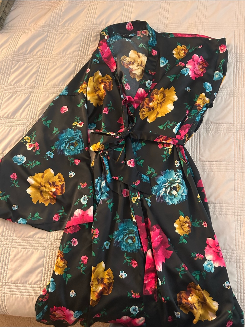 Woman’s Floral robe